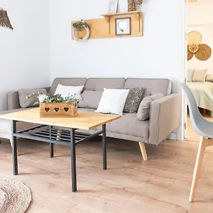 Apartamento Nayber Gavia - Nuevo Y Céntrico En, Córdoba